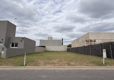 Lote en Colinas de Manantiales 